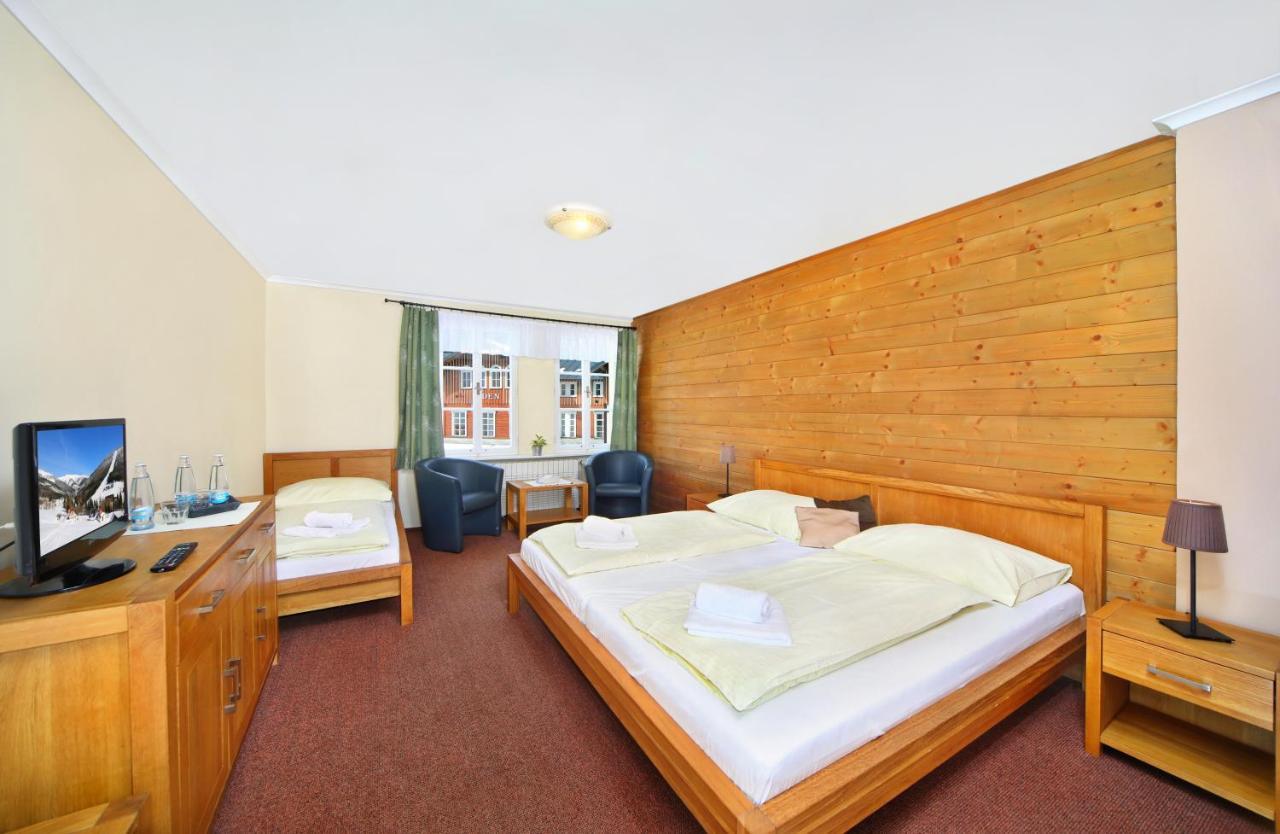 Hotel Erika Špindlerŭv Mlýn Esterno foto