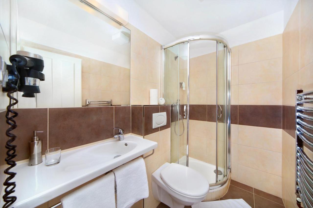 Hotel Erika Špindlerŭv Mlýn Esterno foto
