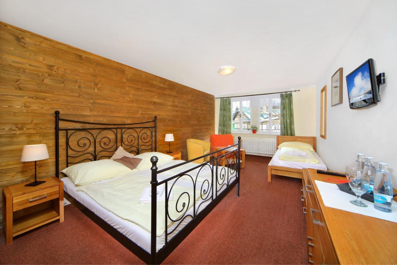 Hotel Erika Špindlerŭv Mlýn Esterno foto