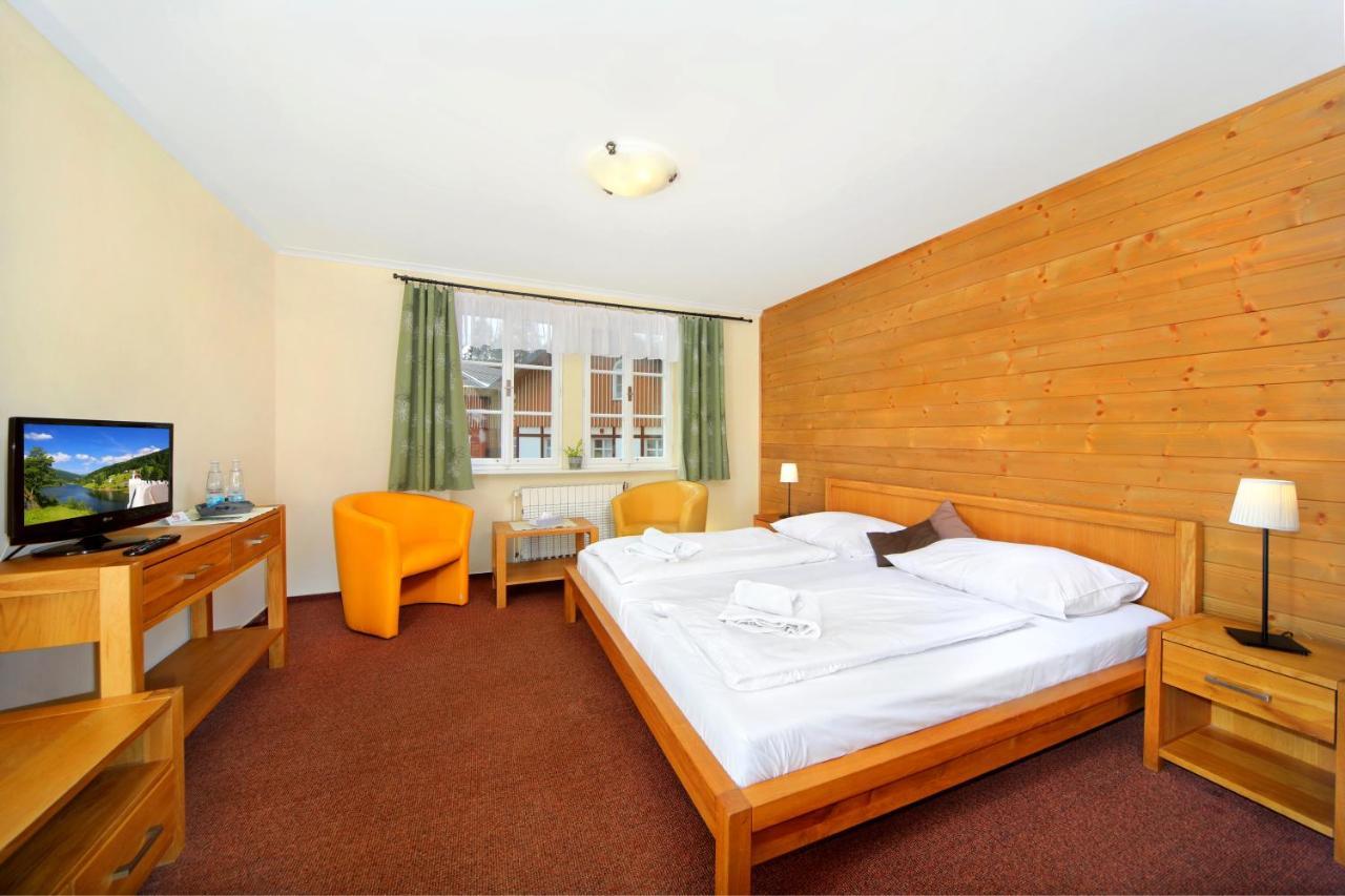 Hotel Erika Špindlerŭv Mlýn Esterno foto