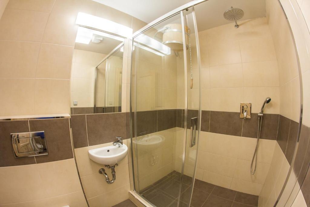 Hotel Erika Špindlerŭv Mlýn Esterno foto